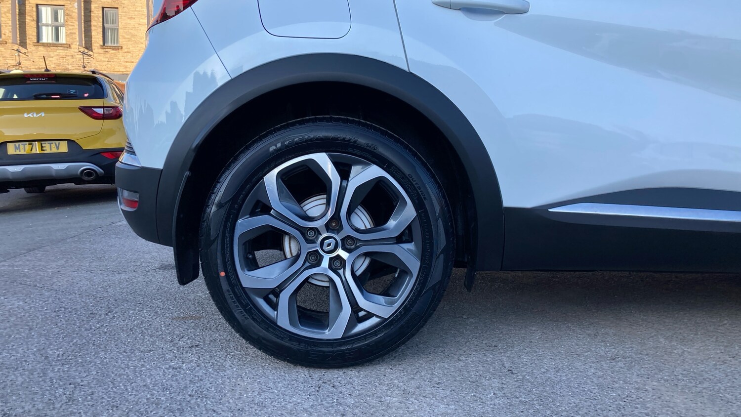 Used Renault Captur 2023 for sale - 77817901: Photo 7