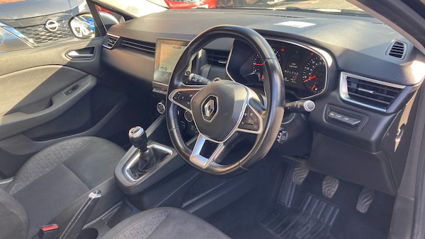 Used Renault Clio 2020 for sale - 76194726: Photo 11