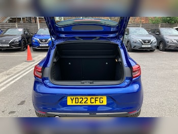 Used Renault Clio 2022 for sale - 79251818: Photo