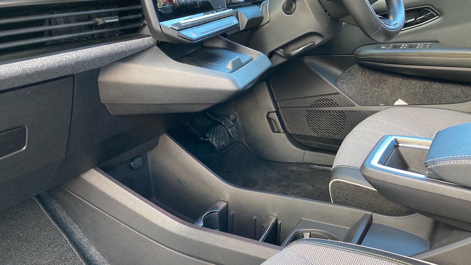 Used Renault Megane E Tech 2023 for sale - 76673104: Photo 13