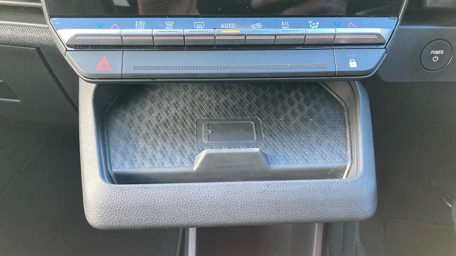 Used Renault Megane E Tech 2023 for sale - 76673104: Photo 25