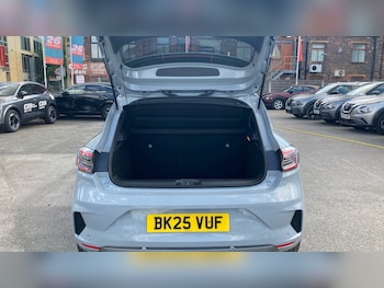 Used Renault Clio 2025 for sale - 78788394: Photo