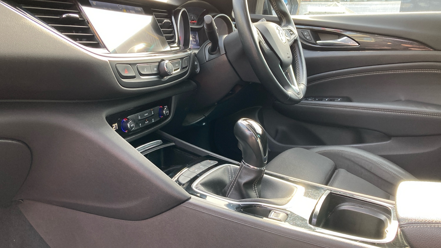 Used Vauxhall Insignia 2017 for sale - 77544554: Photo 13