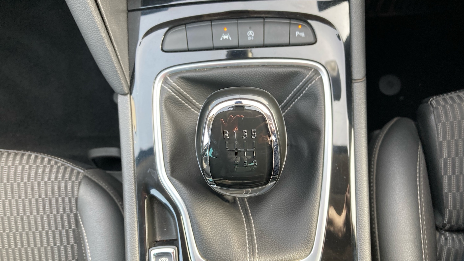 Used Vauxhall Insignia 2017 for sale - 77544554: Photo 22