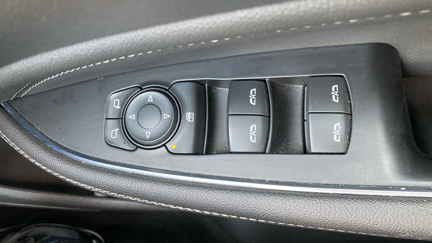 Used Vauxhall Insignia 2017 for sale - 77544554: Photo 26