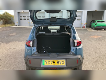 Used Dacia Spring 2025 for sale - 76391656: Photo