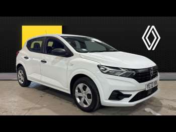 2022 (72) - 1.0 TCe Essential 5dr Bi Fuel Hatchback