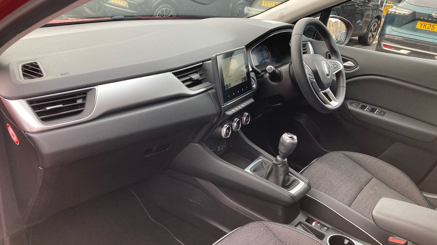 Used Renault Captur 2022 for sale - 77363980: Photo 9