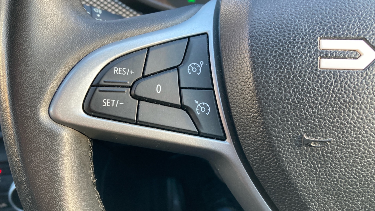 Used Dacia Jogger 2023 for sale - 76922366: Photo 26