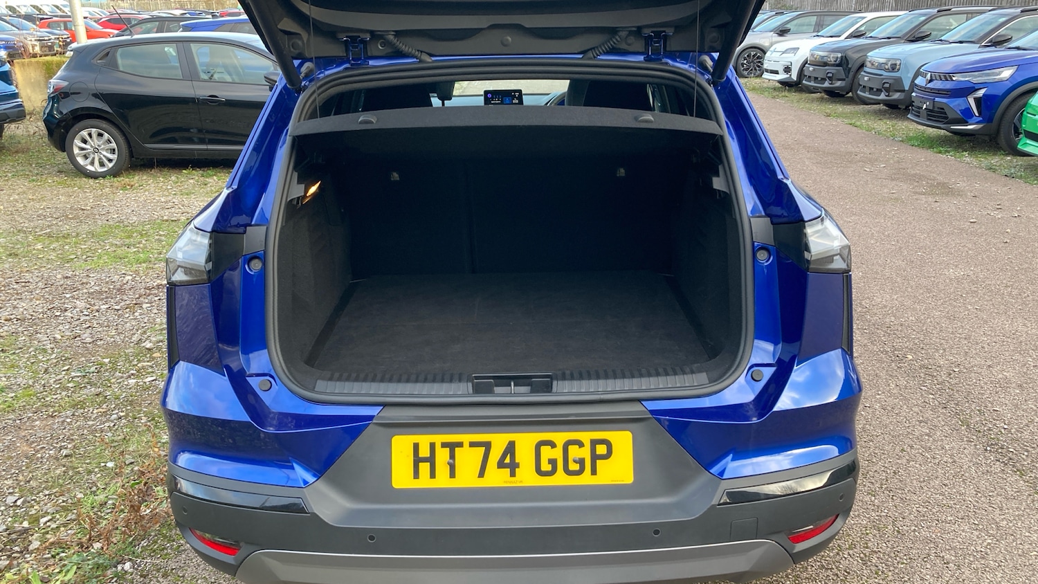 Used Renault Other 2024 for sale - 77357156: Photo 4