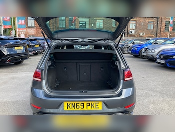 Used Volkswagen Golf 2019 for sale - 78653119: Photo
