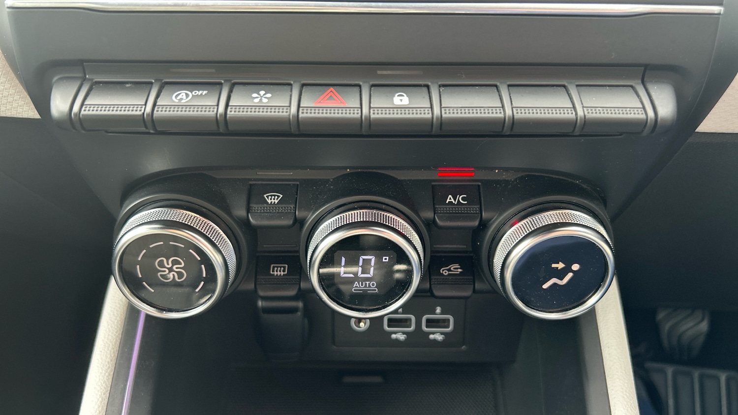 Used Renault Clio 2021 for sale - 76464349: Photo 29