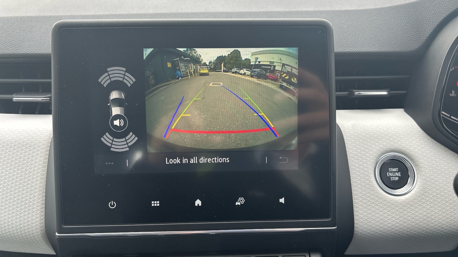 Used Renault Clio 2021 for sale - 76464349: Photo 36