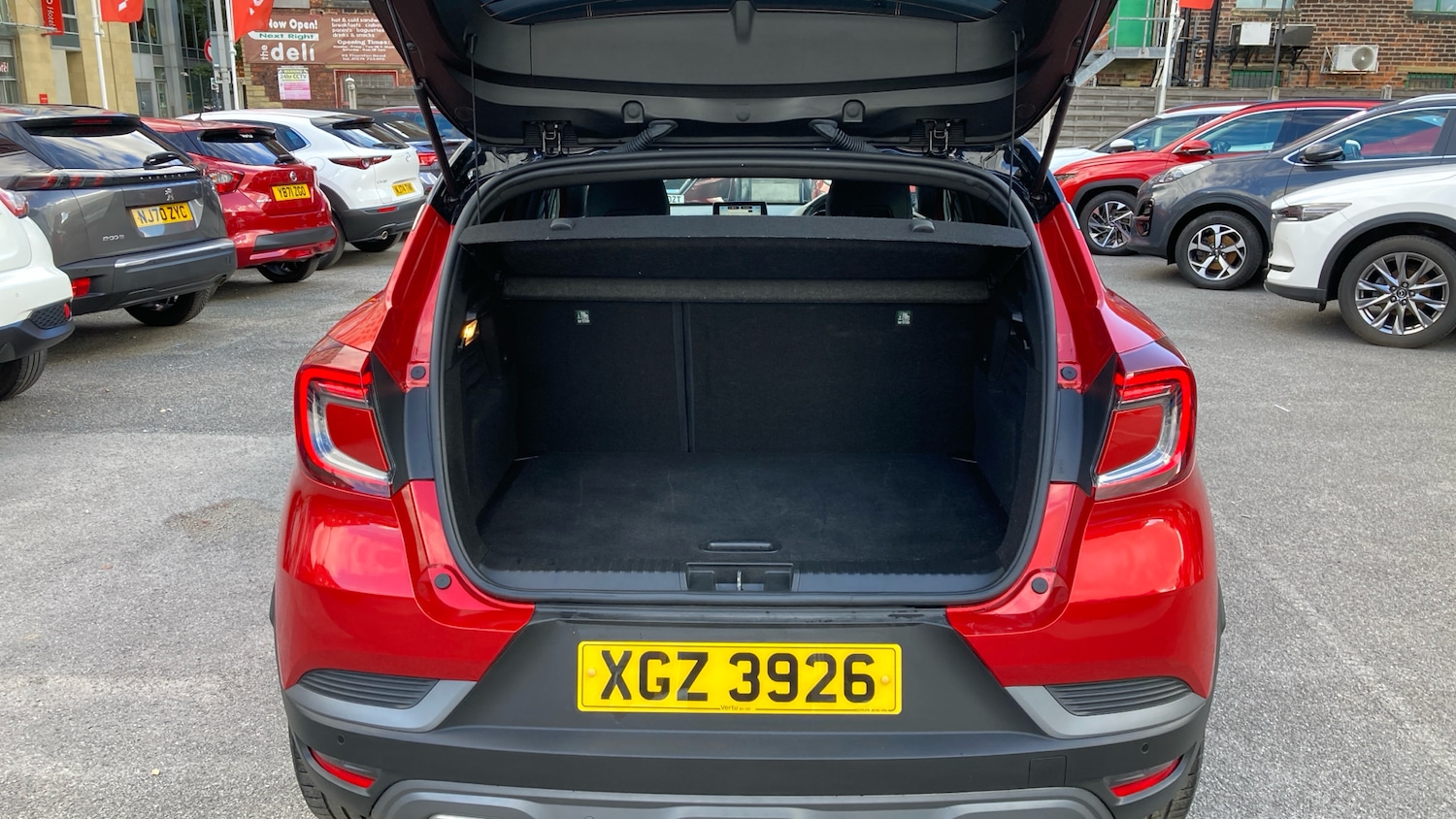 Used Renault Captur 2022 for sale - 76384919: Photo 4