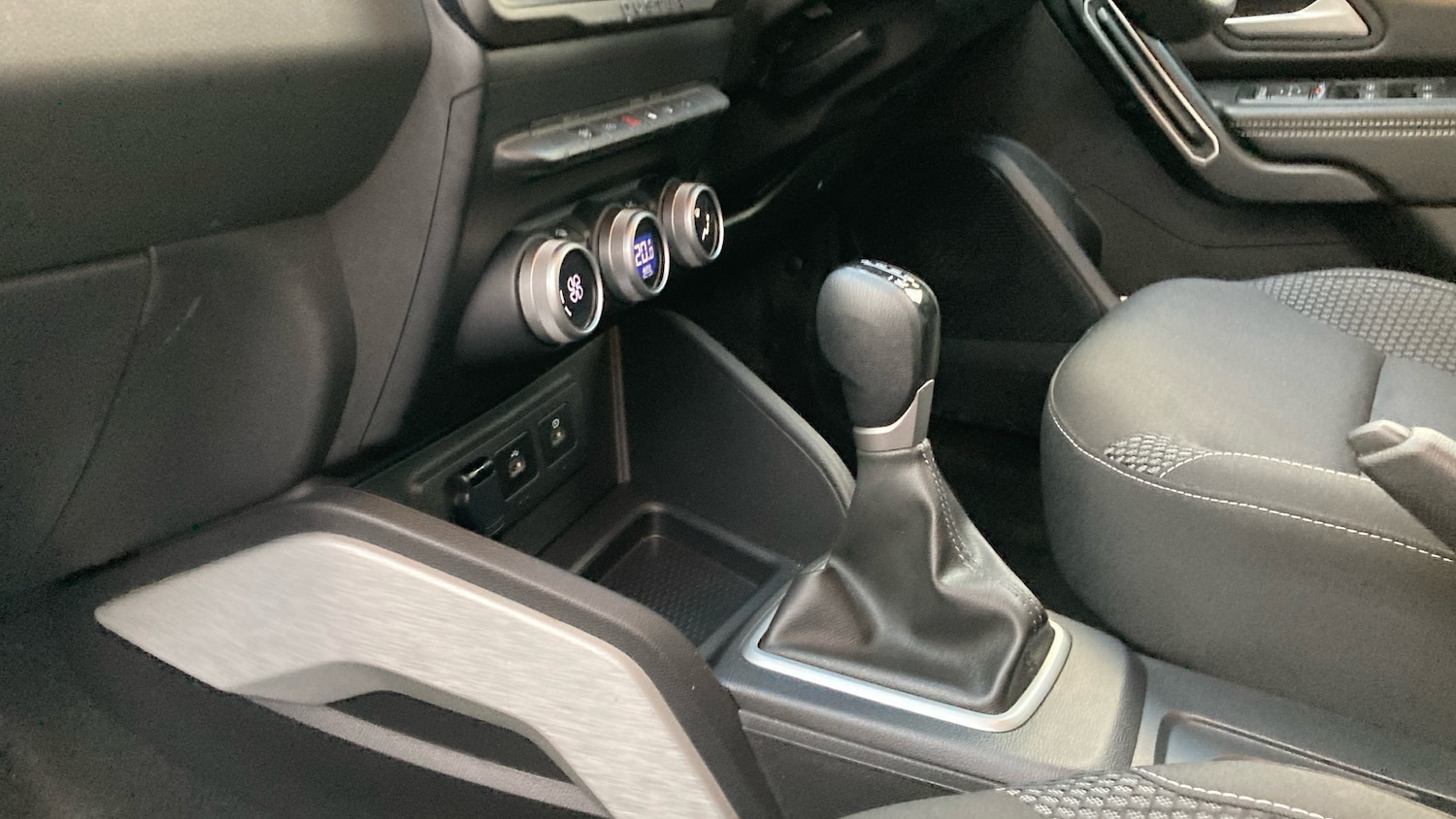 Used Dacia Duster 2023 for sale - 77128074: Photo 13