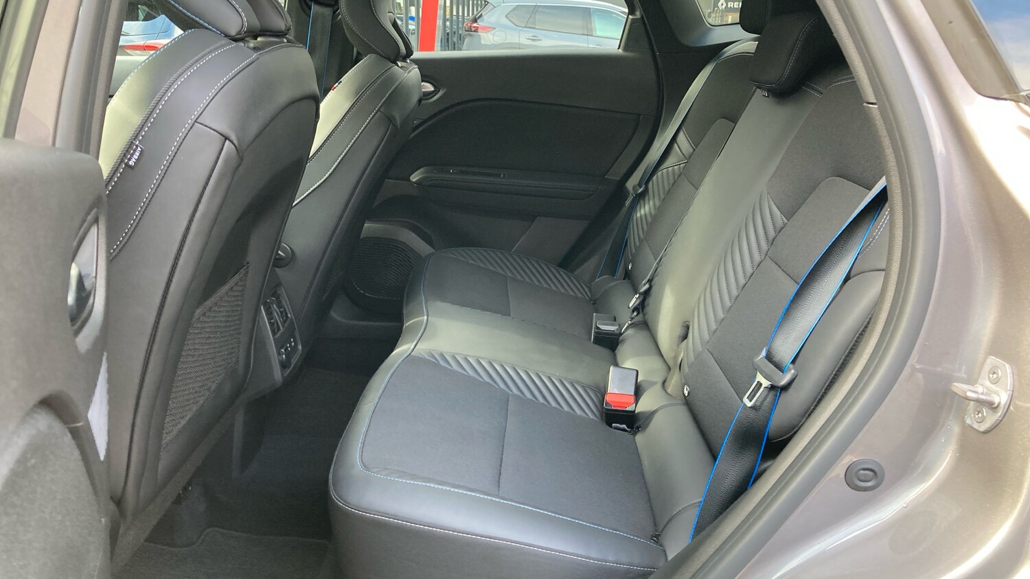 Used Renault Other 2025 for sale - 76265273: Photo 16