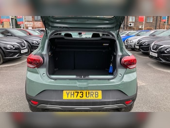 Used Dacia Sandero Stepway 2023 for sale - 78788391: Photo
