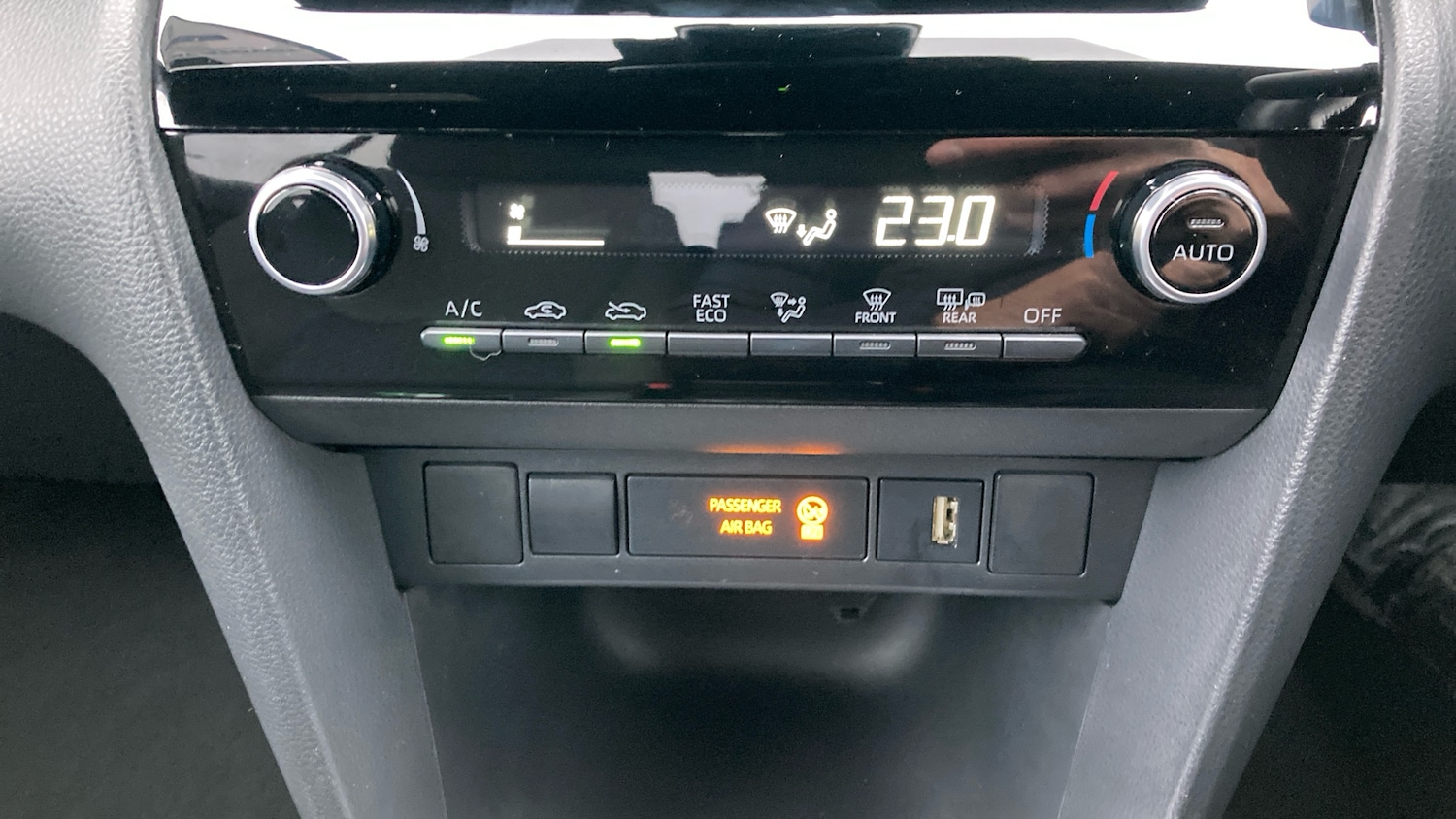 Used Toyota Yaris Cross 2022 for sale - 77247219: Photo 22