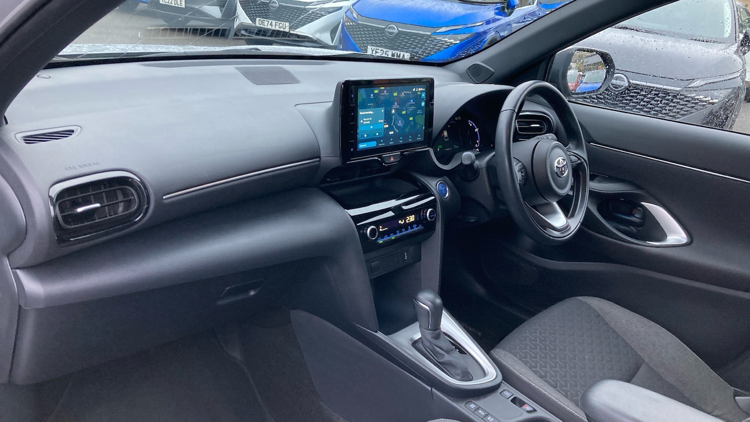 Used Toyota Yaris Cross 2022 for sale - 77247219: Photo 9