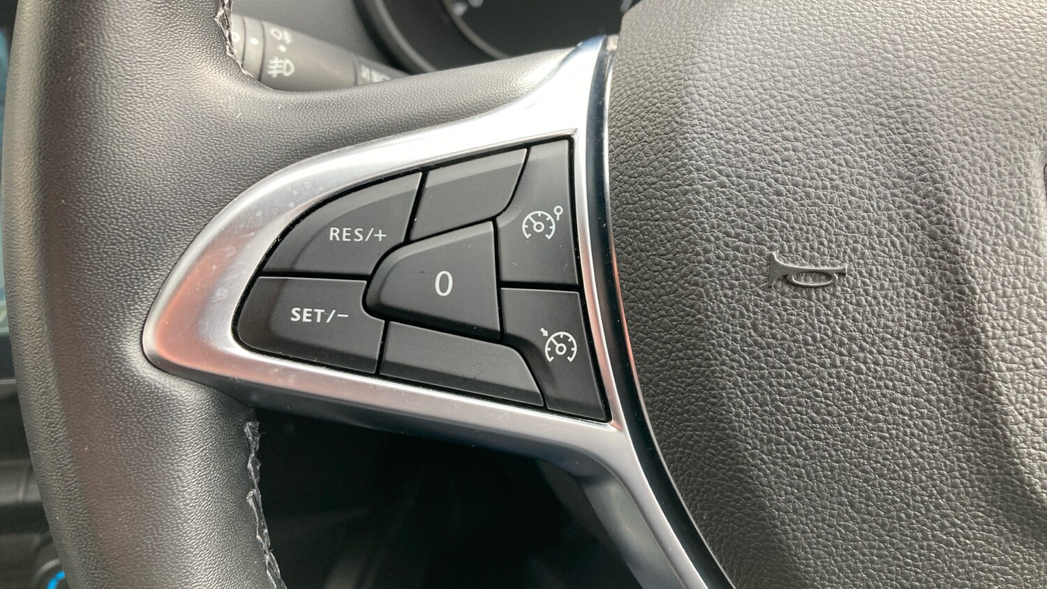 Used Dacia Duster 2022 for sale - 77999230: Photo 24