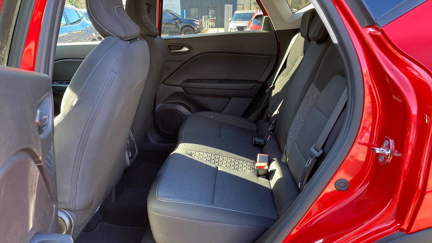 Used Renault Captur 2023 for sale - 78223184: Photo 16