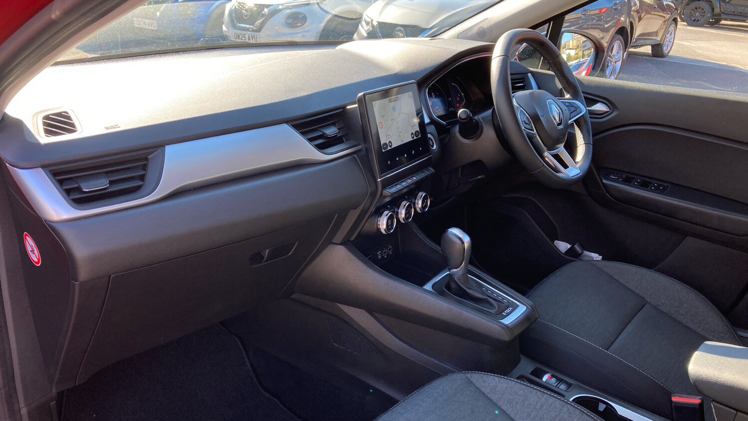 Used Renault Captur 2023 for sale - 78223184: Photo 9