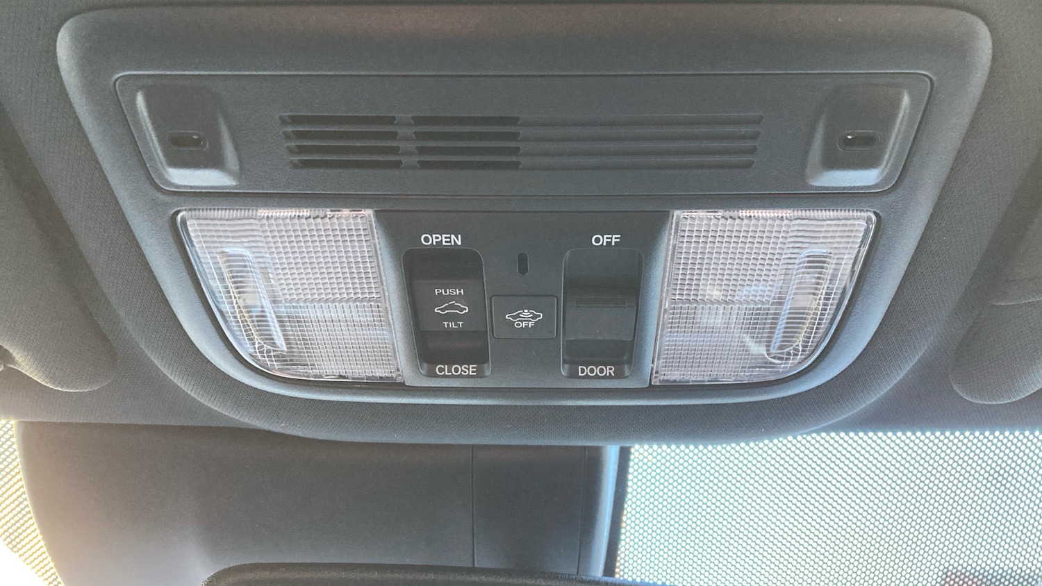 Used Honda Civic 2019 for sale - 78111921: Photo 29