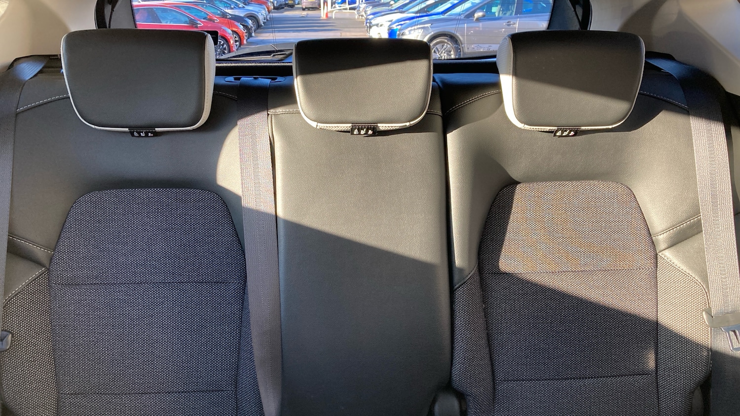 Used Renault Captur 2022 for sale - 76821468: Photo 15