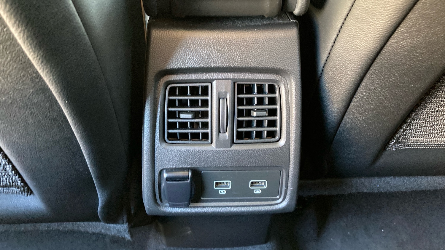 Used Renault Captur 2022 for sale - 76821468: Photo 21