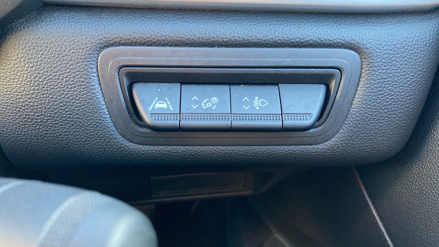 Used Renault Captur 2022 for sale - 76821468: Photo 29