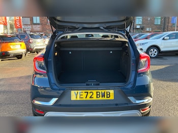 Used Renault Captur 2022 for sale - 76821468: Photo