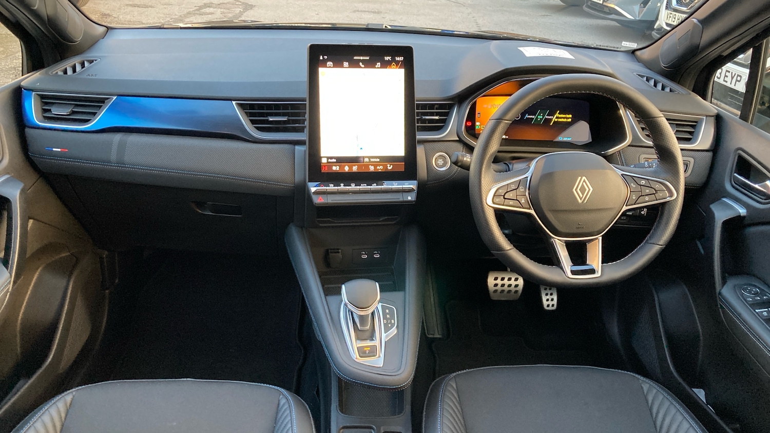 Used Renault Other 2025 for sale - 77951348: Photo 10