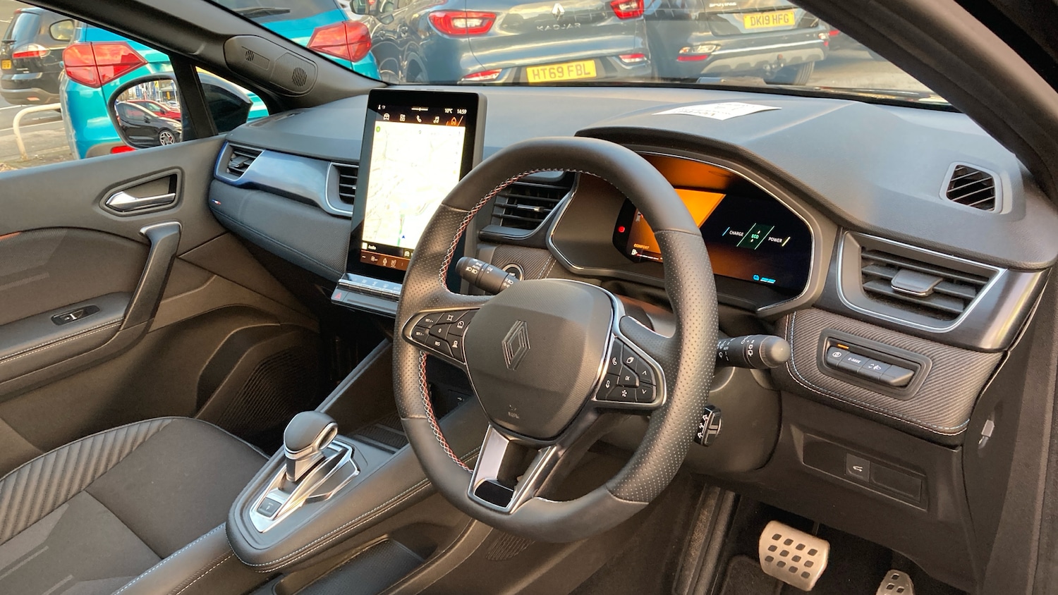 Used Renault Other 2025 for sale - 77951348: Photo 11