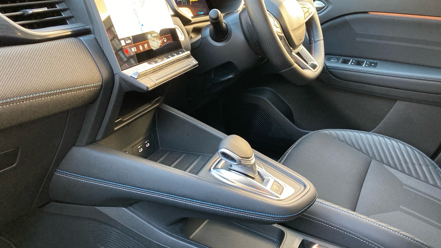 Used Renault Other 2025 for sale - 77951348: Photo 13