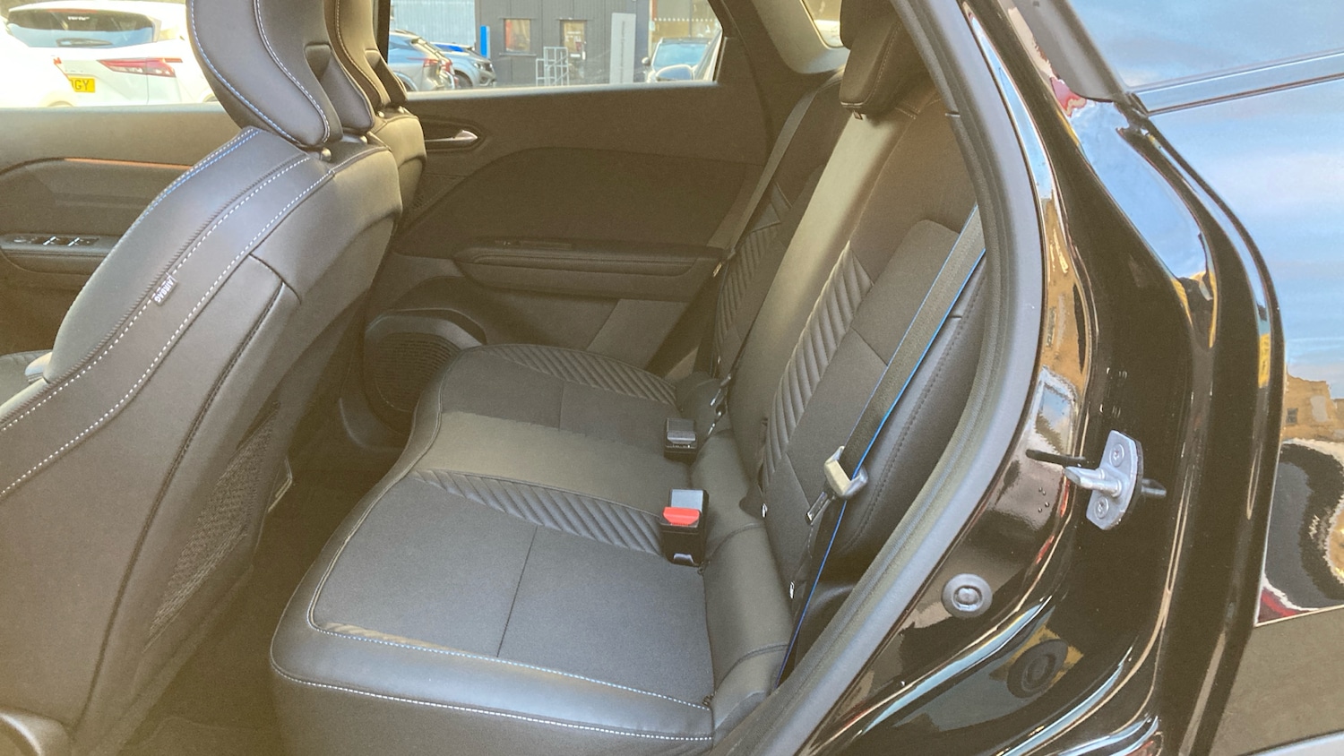 Used Renault Other 2025 for sale - 77951348: Photo 16