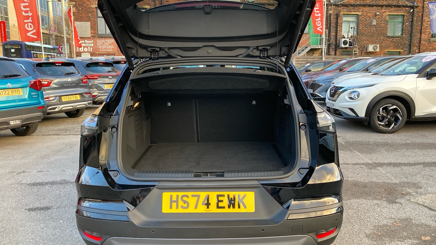 Used Renault Other 2025 for sale - 77951348: Photo 4