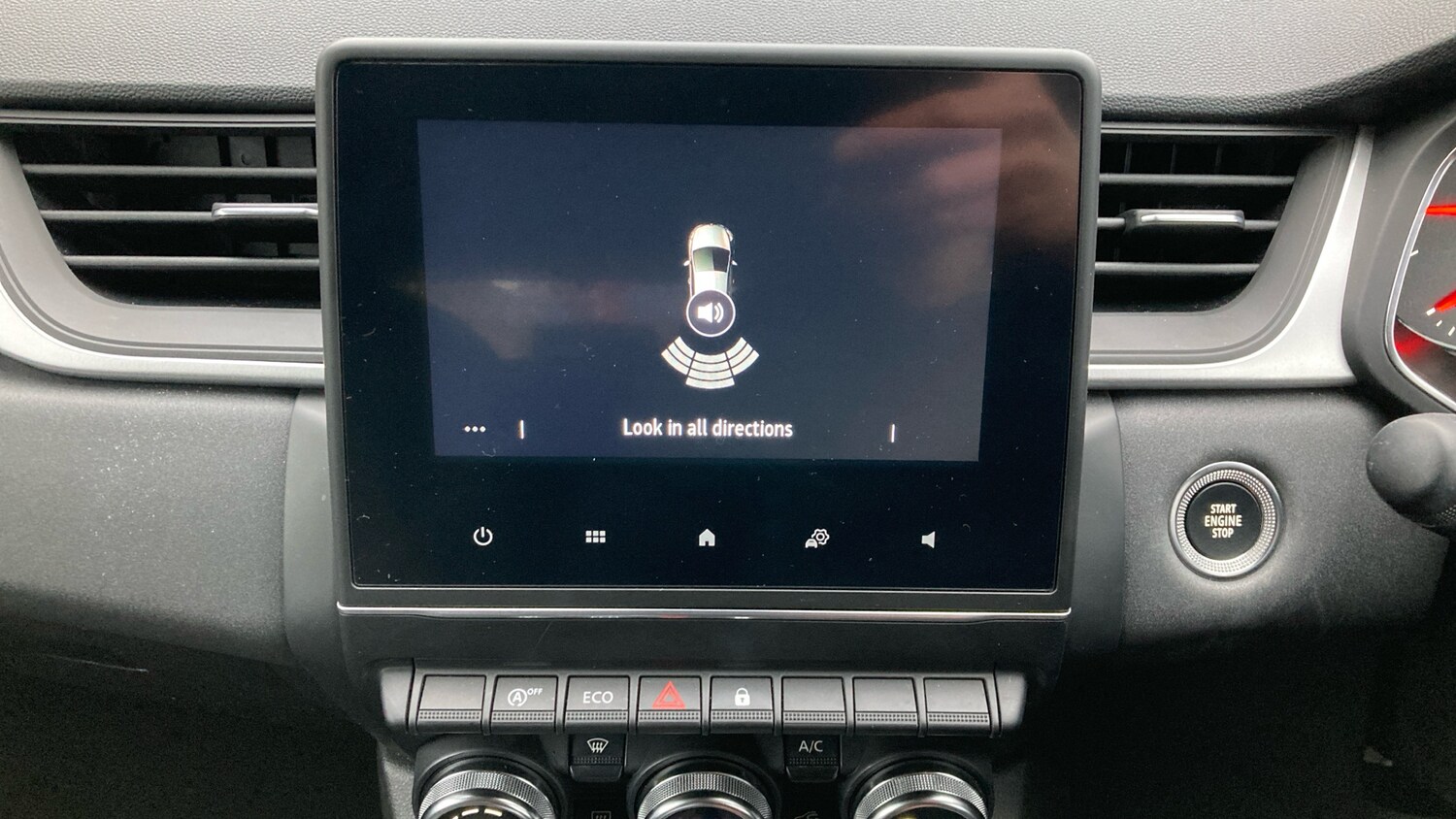 Used Renault Captur 2022 for sale - 77434576: Photo 21