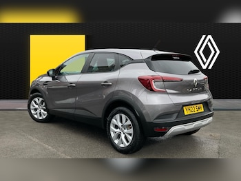 Used Renault Captur 2022 for sale - 77434576: Photo