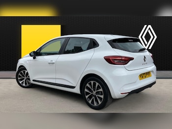 Used Renault Clio 2023 for sale - 79067124: Photo