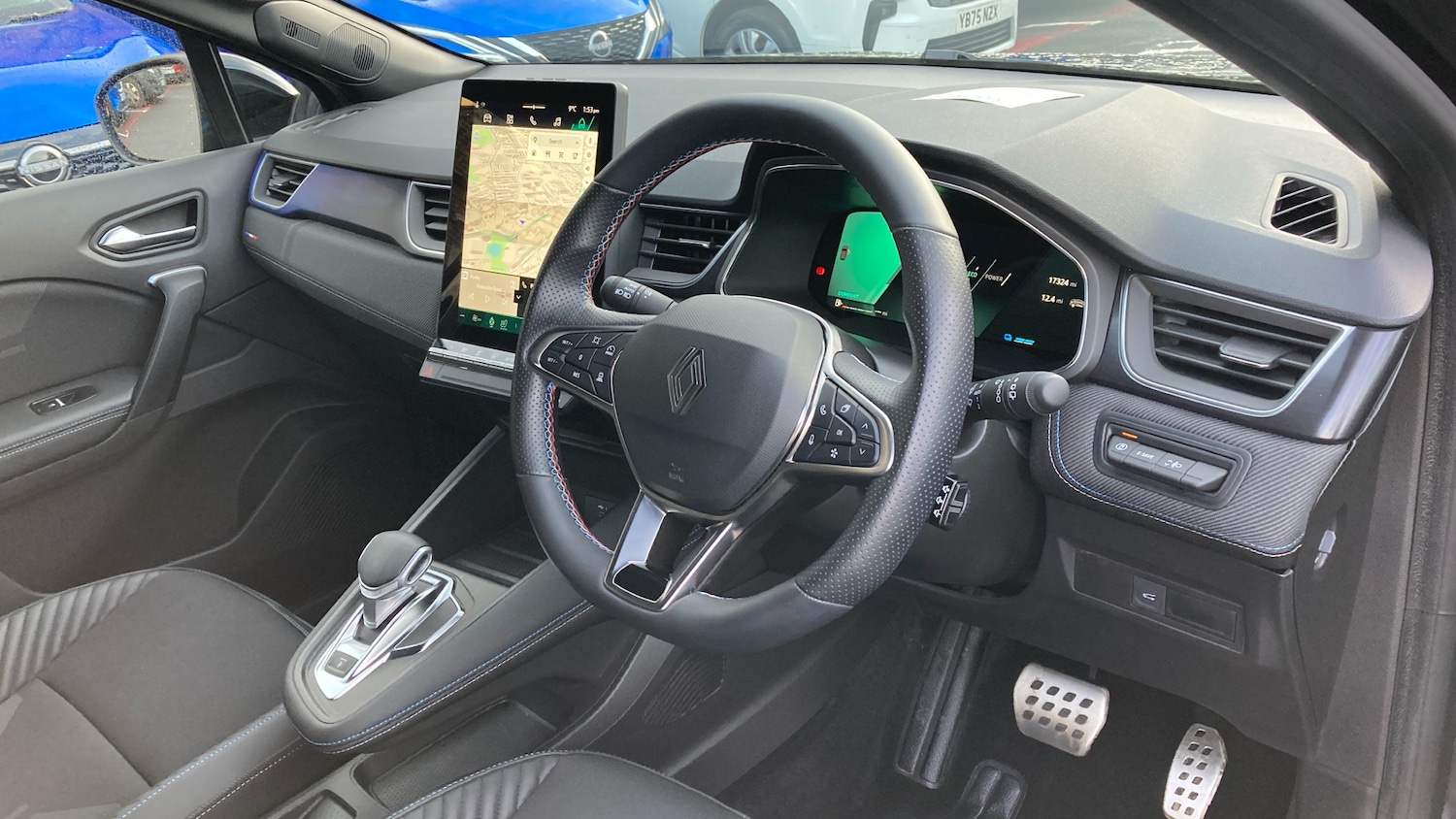 Used Renault Other 2024 for sale - 77392103: Photo 11