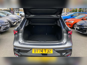 Used Renault Other 2024 for sale - 78926107: Photo