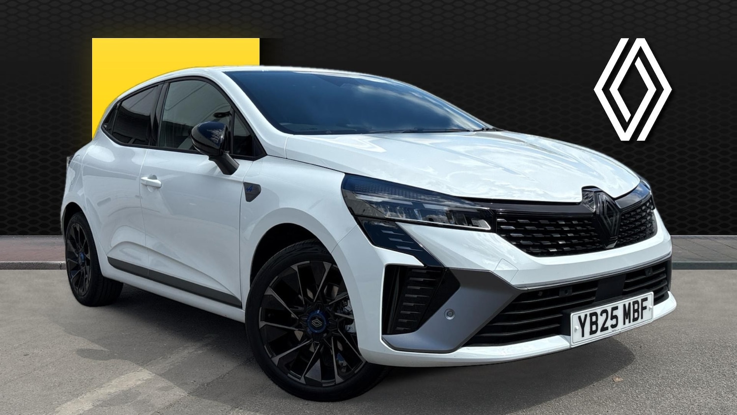 Used Renault Clio 2025 for sale - 76392223: Photo 1