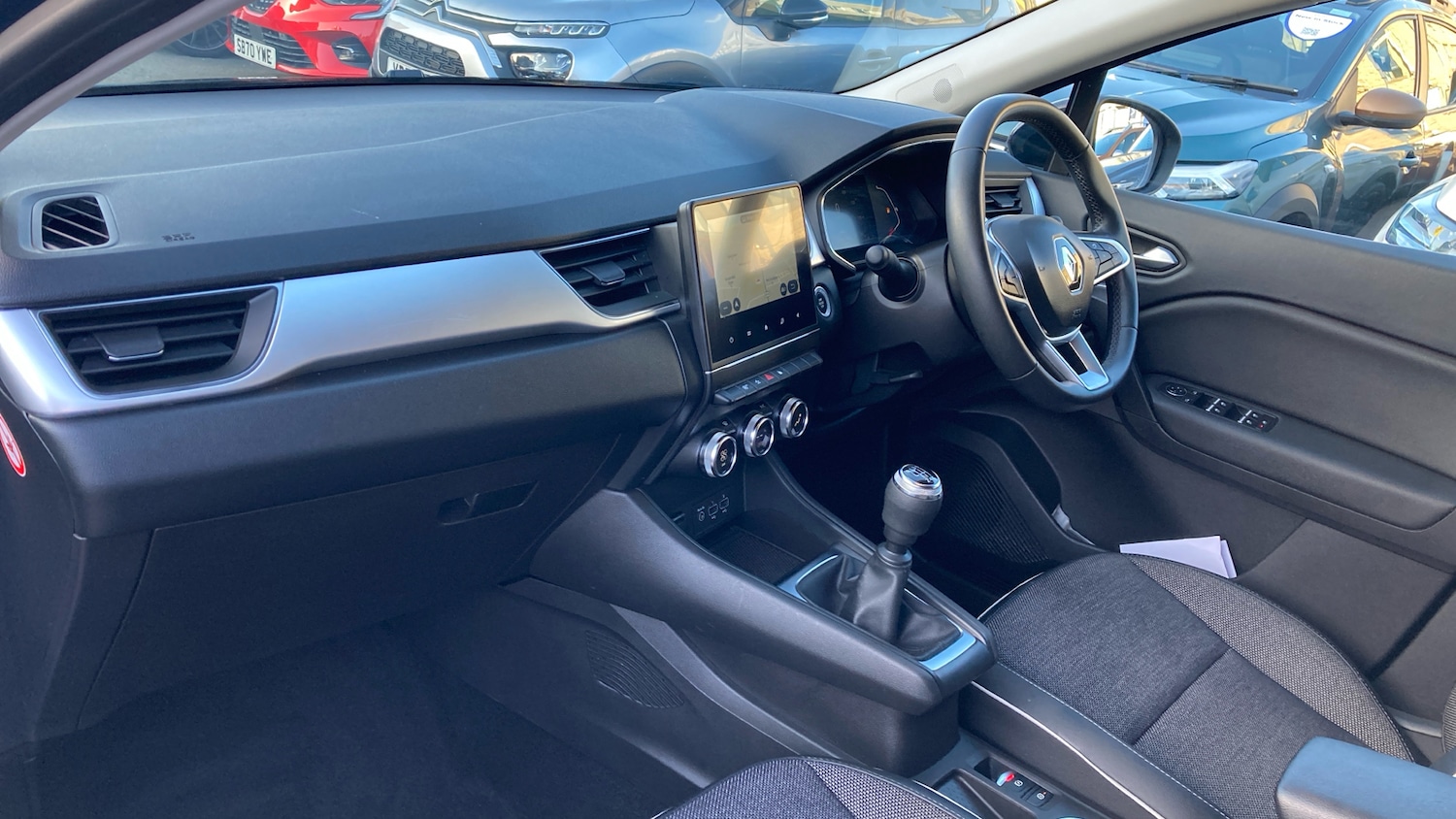 Used Renault Captur 2022 for sale - 77932510: Photo 9