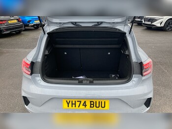 Used Renault Clio 2024 for sale - 77505626: Photo