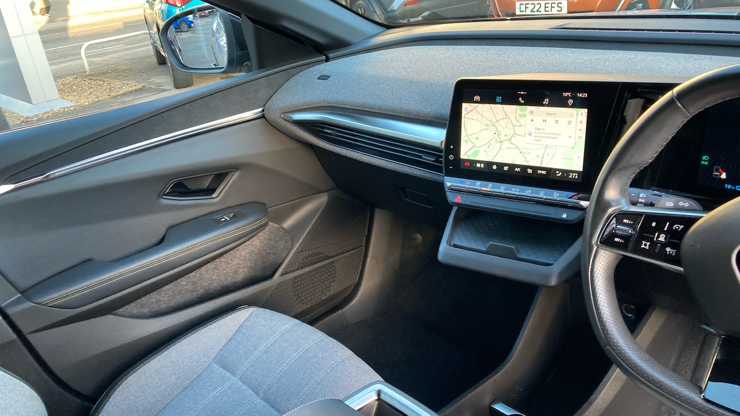 Used Renault Megane E Tech 2022 for sale - 76835347: Photo 14