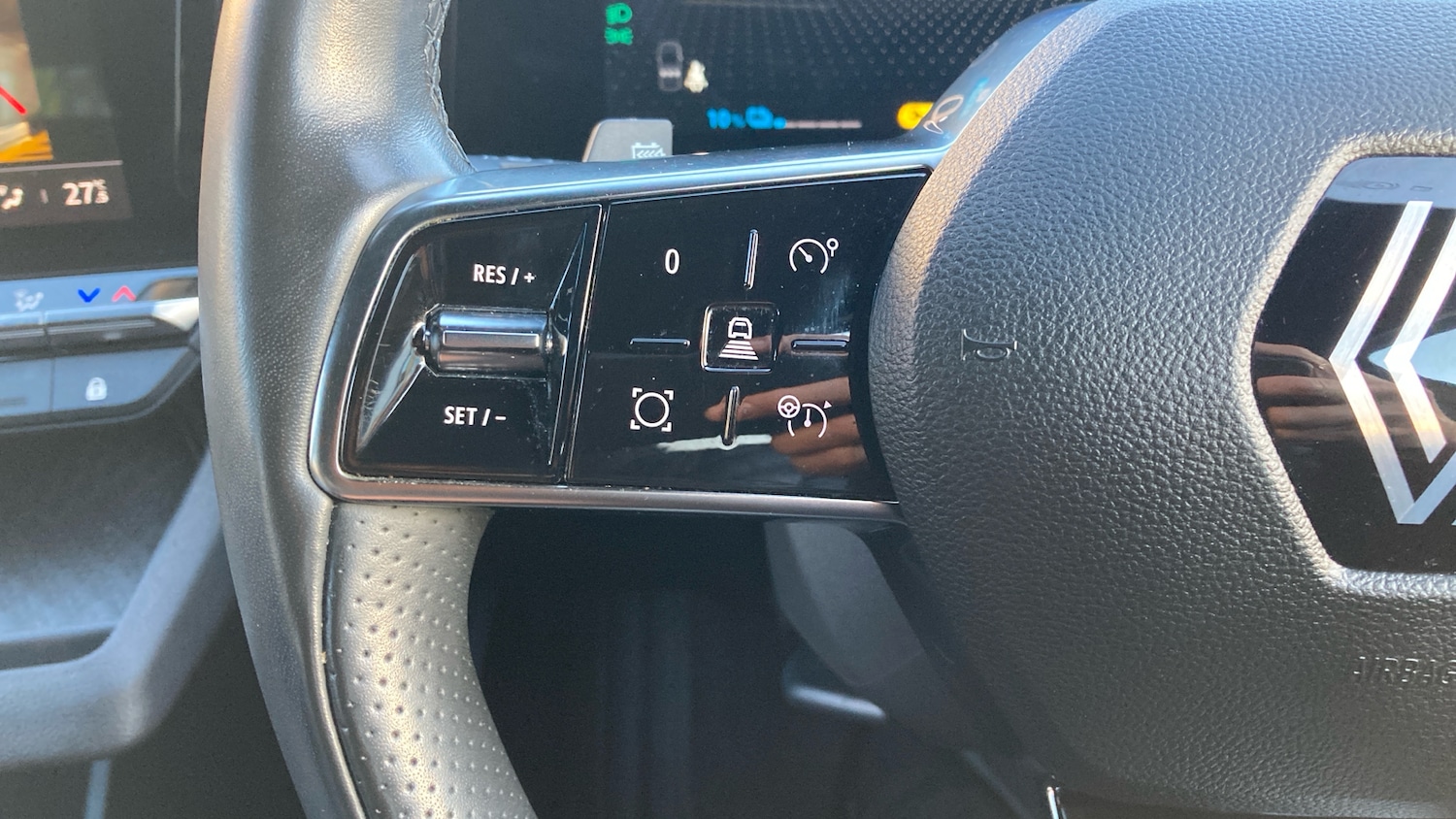 Used Renault Megane E Tech 2022 for sale - 76835347: Photo 23