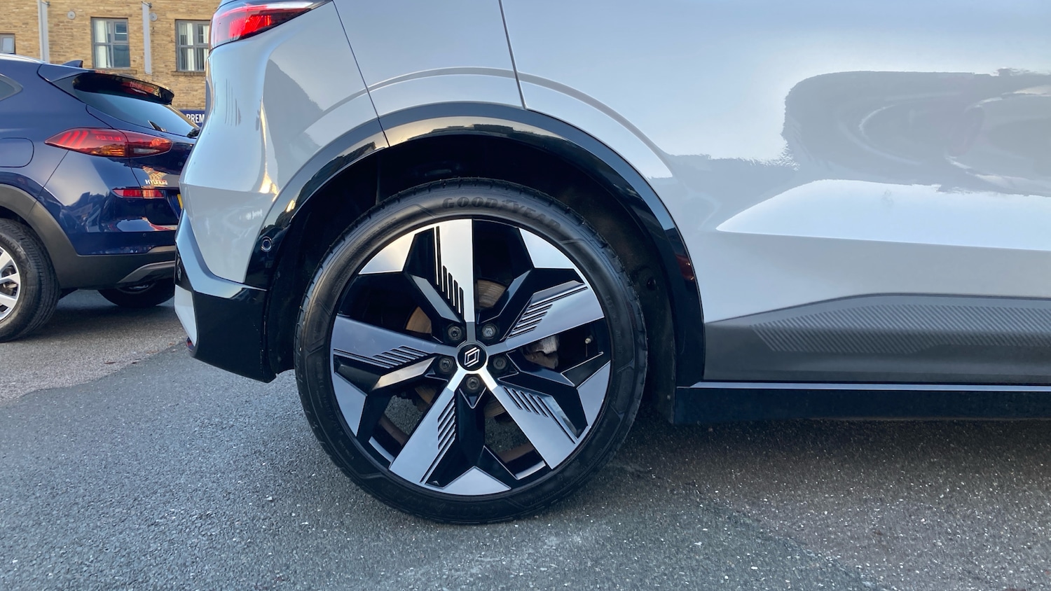 Used Renault Megane E Tech 2022 for sale - 76835347: Photo 7