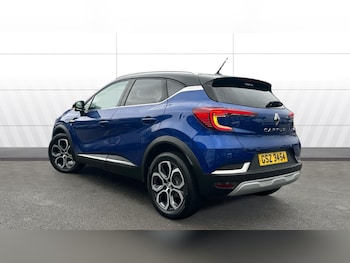 Used Renault Captur 2022 for sale - 76467885: Photo