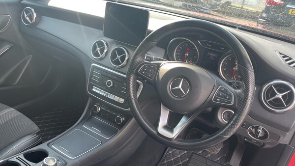 Used Mercedes-Benz GLA 2018 for sale - 76115810: Photo 11