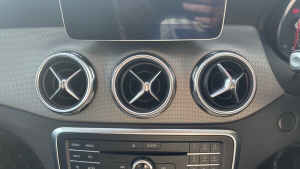 Used Mercedes-Benz GLA 2018 for sale - 76115810: Photo 31